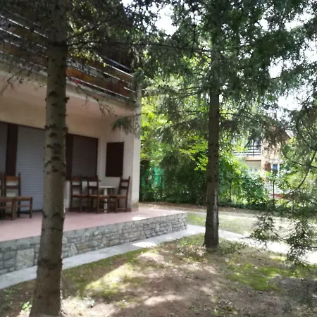 Nyaraló Arnyas Pihenohaz Siófok